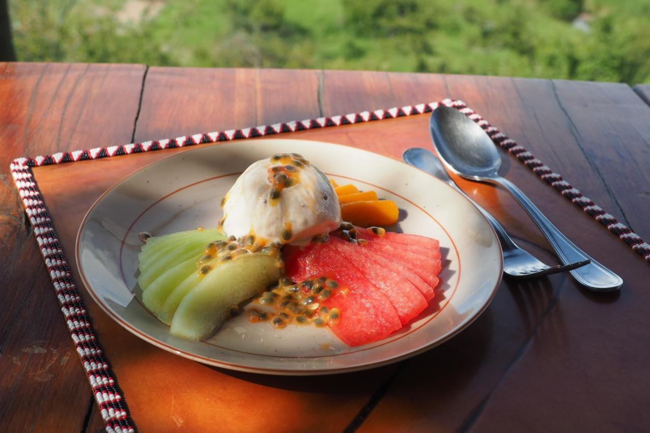 Saruni Eagle View Hotel Naboisho Ngoại thất bức ảnh